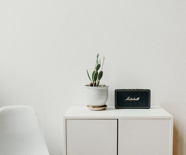 liana-mikah-UwooAVFu6SI-unsplash